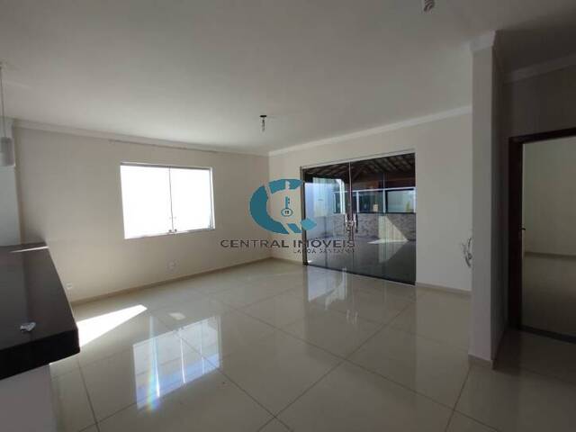 Casa para Venda em Lagoa Santa - 3